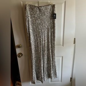 NWT Women’s Express Silver Sequin Pants Size Large